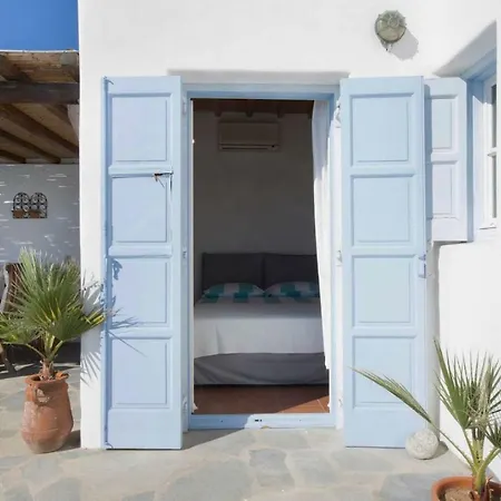 Psarrou For 10 Guests, Stunning Sea Views